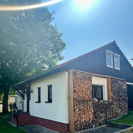 Bungalow Am Nussbaum Olbersdorf エクステリア 写真